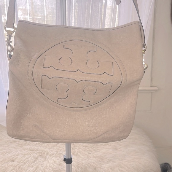 Tory Burch Handbags - Tory Burch Large Fold Over Bag | pre-loved